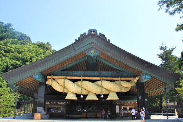 出雲大社 神楽殿 徒歩約5分の好立地